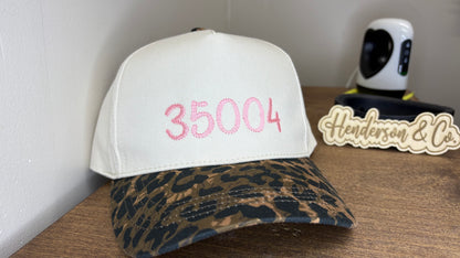 Moody zip hat