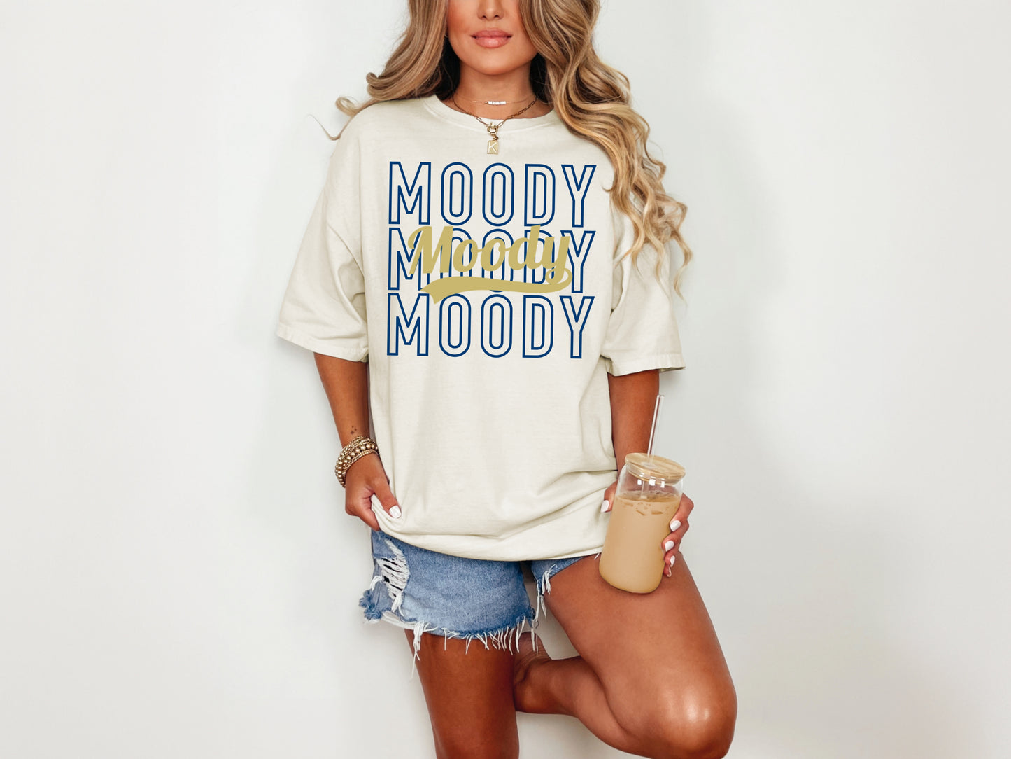 Moody tee