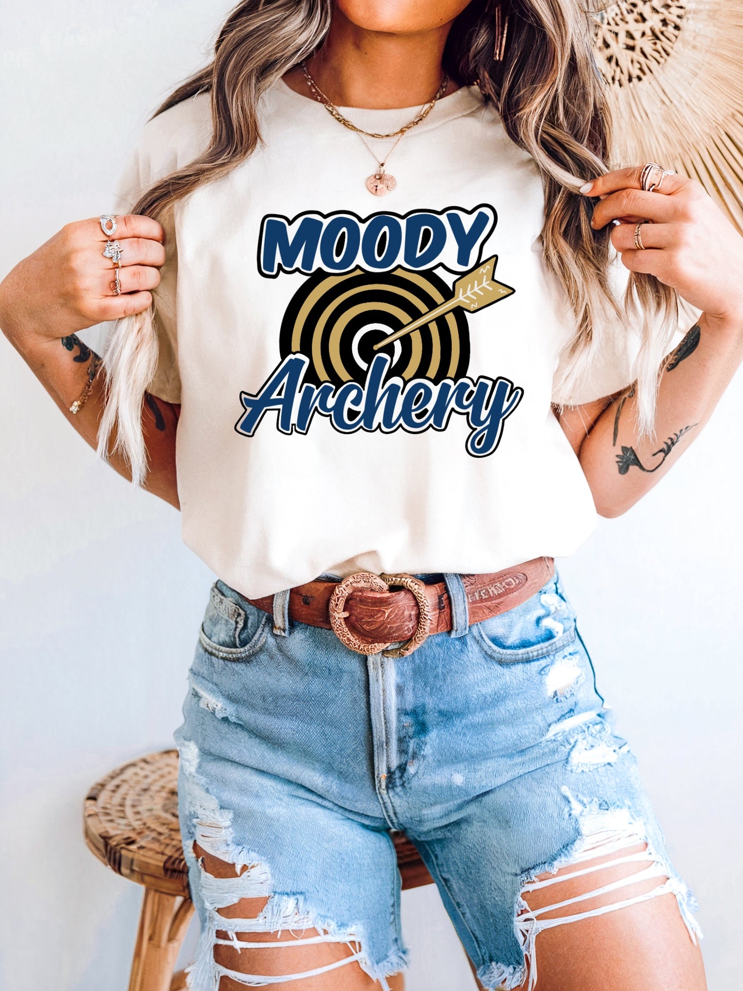 Moody tee